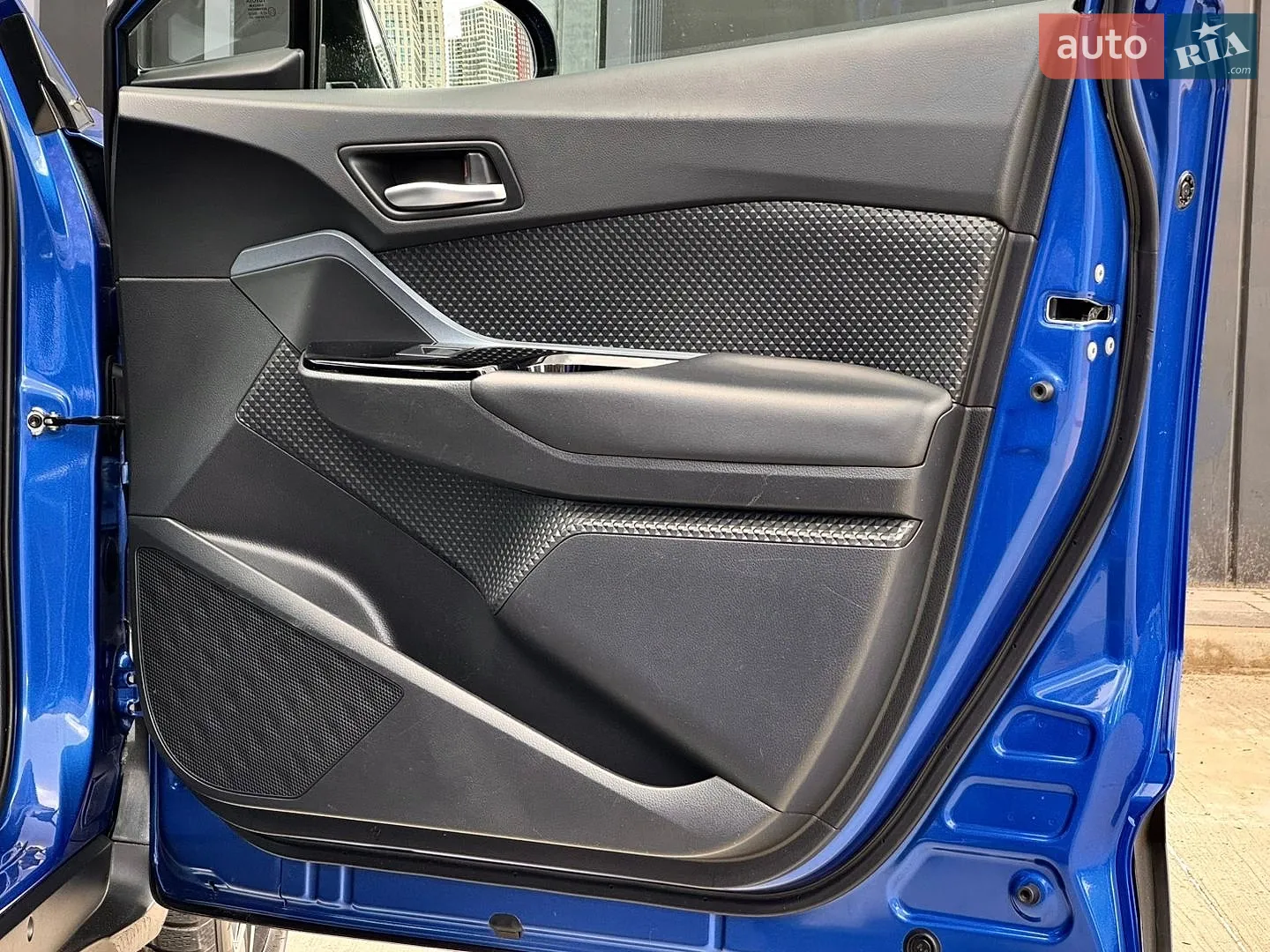 2021 Toyota C-HR - мініатюра 27