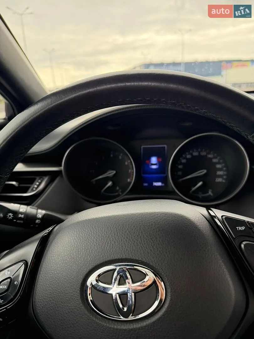 2017 Toyota C-HR - мініатюра 9