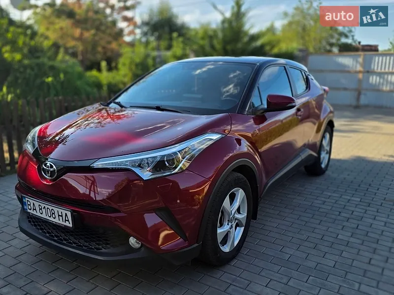 Toyota C-HR 2016