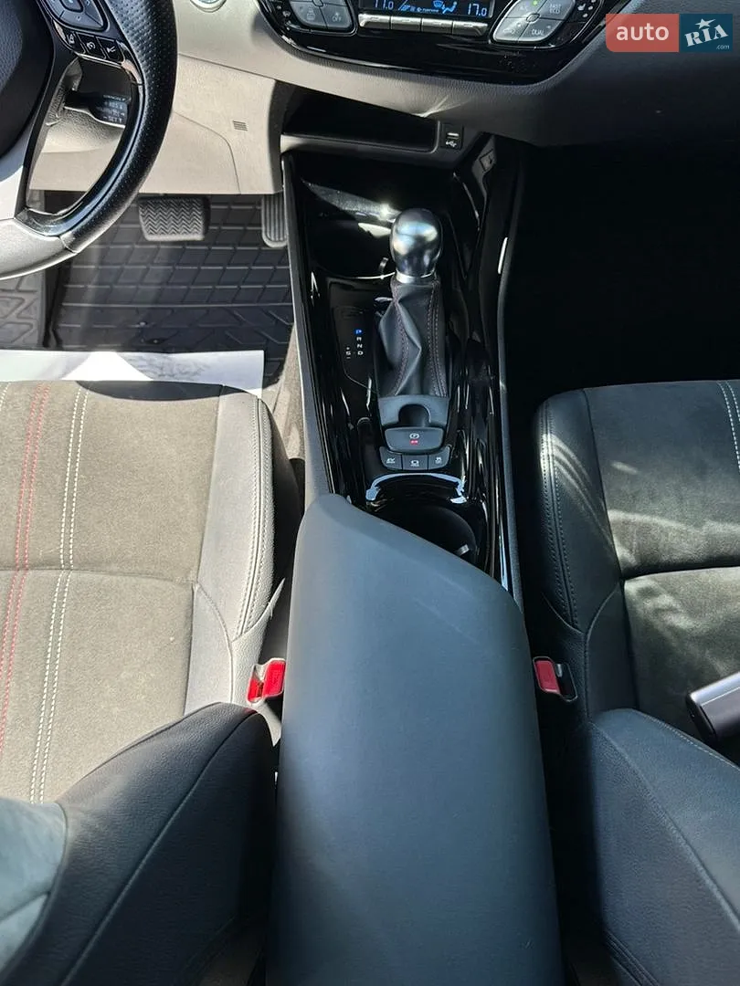 2021 Toyota C-HR - мініатюра 20