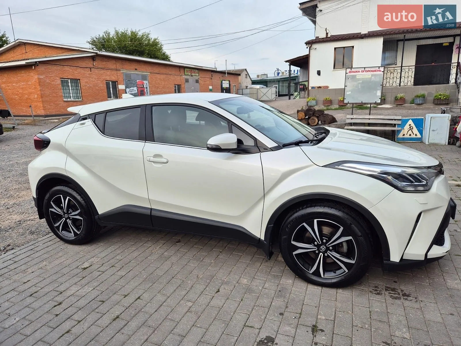 2019 Toyota C-HR - мініатюра 4