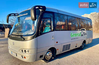 Туристический / Междугородний автобус Toyota Caetano 2005 в 