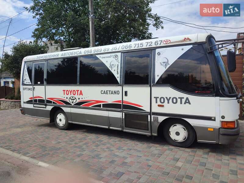 Toyota Caetano 1999