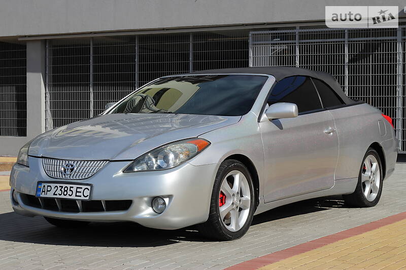 Toyota Camry Solara 2004