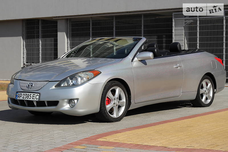 Toyota Camry Solara 2004