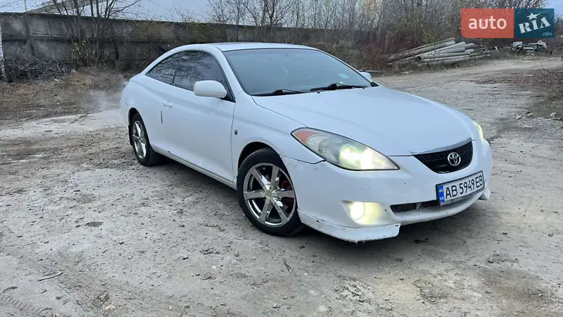 Toyota Camry Solara 2004