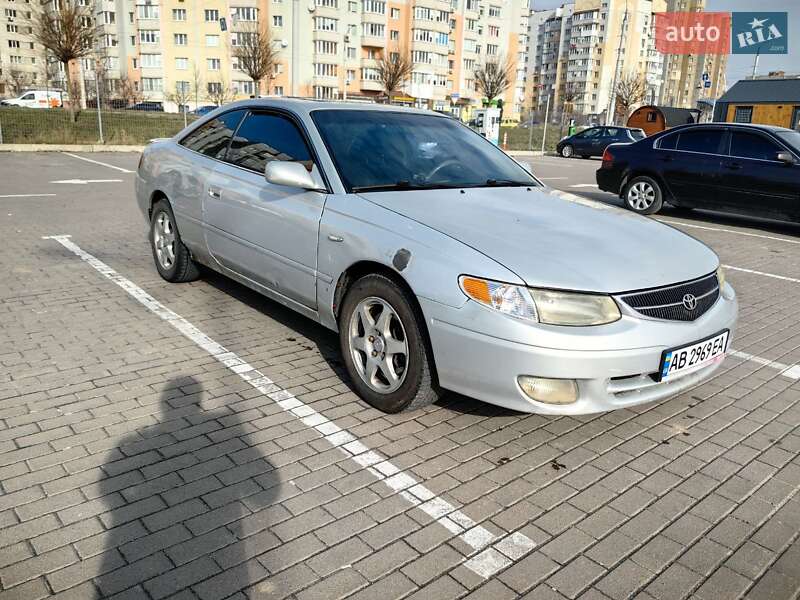 Toyota Camry Solara 2001