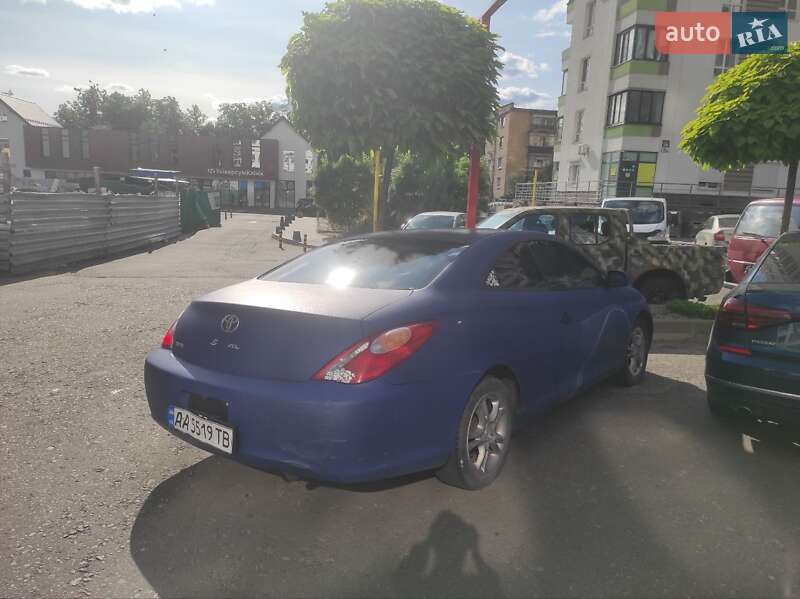 Toyota Camry Solara 2004