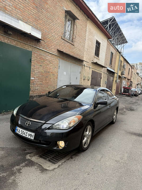 Toyota Camry Solara 2004