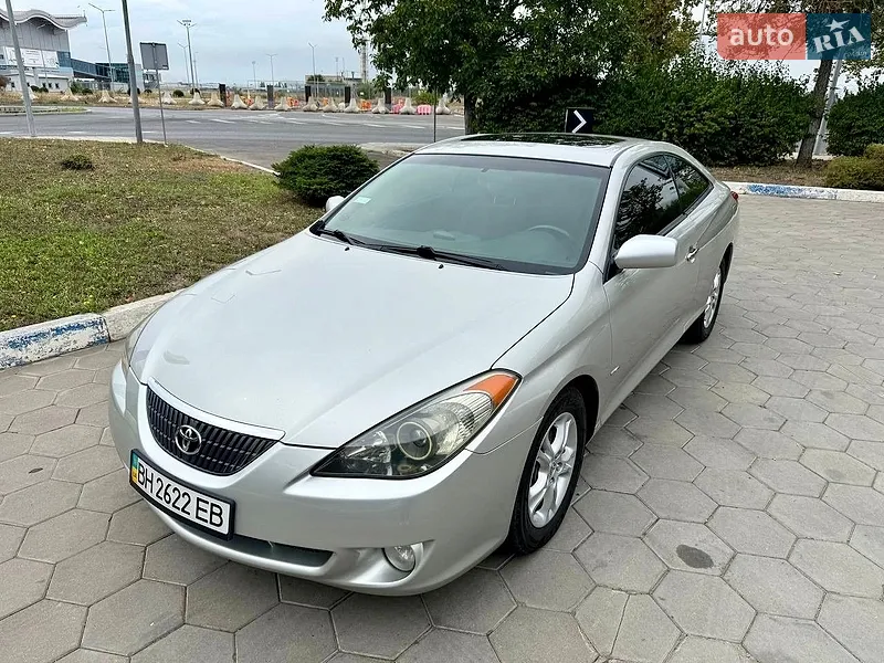 Toyota Camry Solara 2004