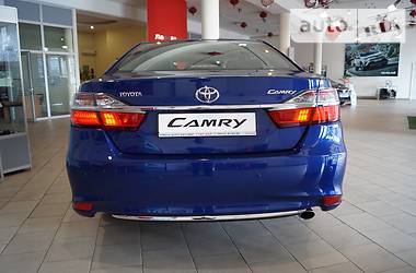 Седан Toyota Camry 2016 в Житомире
