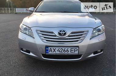 Седан Toyota Camry 2007 в Харькове