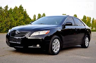 Седан Toyota Camry 2008 в Одессе