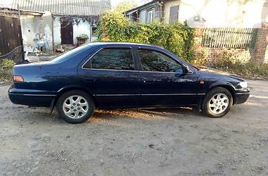 Седан Toyota Camry 1999 в Одессе