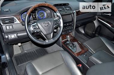 Седан Toyota Camry 2014 в Киеве