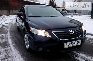 Седан Toyota Camry 2007 в Виннице