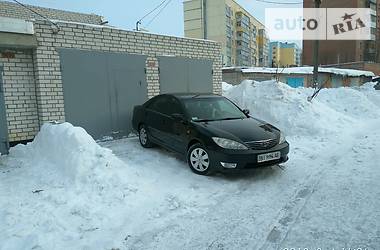 Седан Toyota Camry 2005 в Полтаві