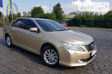 Седан Toyota Camry 2012 в Мукачевому