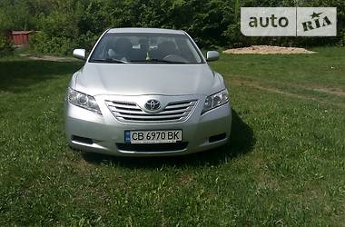 Седан Toyota Camry 2008 в Прилуках