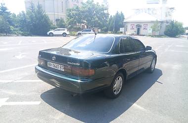 Седан Toyota Camry 1995 в Одессе