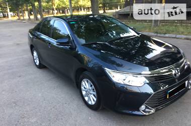 Седан Toyota Camry 2015 в Одессе