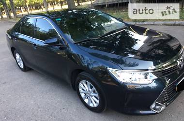 Седан Toyota Camry 2015 в Одессе