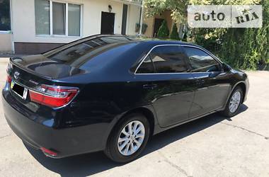 Седан Toyota Camry 2015 в Одессе