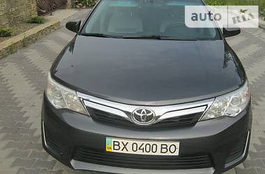 Седан Toyota Camry 2014 в Хмельницькому