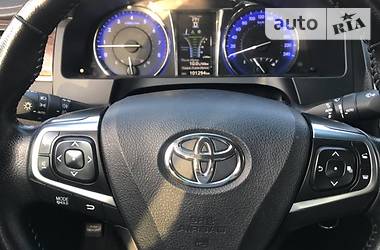 Седан Toyota Camry 2016 в Броварах