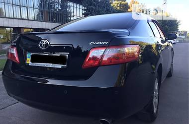 Седан Toyota Camry 2008 в Днепре