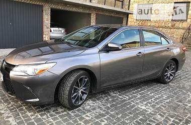 Седан Toyota Camry 2015 в 