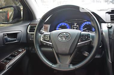 Седан Toyota Camry 2016 в Житомире