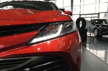 Седан Toyota Camry 2018 в Белой Церкви