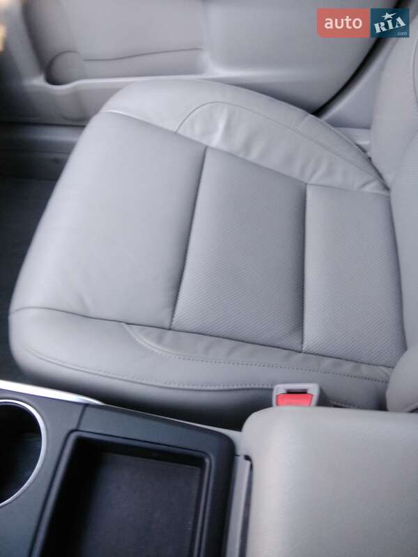 Седан Toyota Camry 2015 в Черкасах