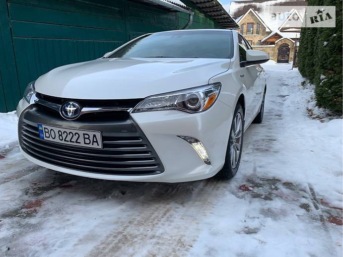 Седан Toyota Camry 2017 в Тернополе