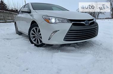 Седан Toyota Camry 2017 в Тернополе