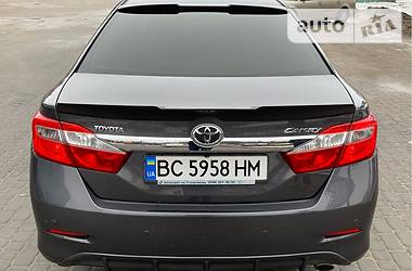 Седан Toyota Camry 2013 в Тернополе