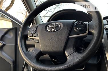 Седан Toyota Camry 2012 в Одессе