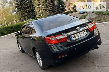 Седан Toyota Camry 2013 в Кам'янському