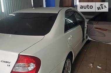 Седан Toyota Camry 2004 в 
