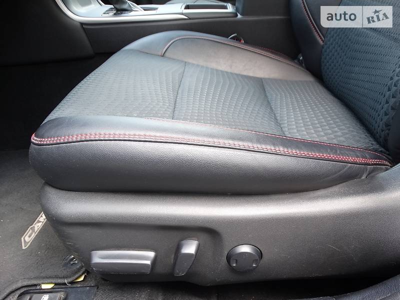 Седан Toyota Camry 2016 в Дніпрі фото 12 Седан Toyota Camry 2016 в Дніпрі