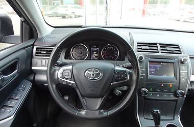 Седан Toyota Camry 2016 в 