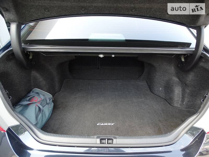 Седан Toyota Camry 2016 в Дніпрі фото 25 Седан Toyota Camry 2016 в Дніпрі