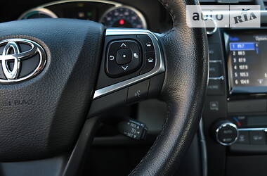 Седан Toyota Camry 2016 в 