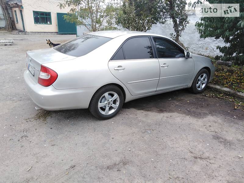 Седан Toyota Camry 2004 в Каховці