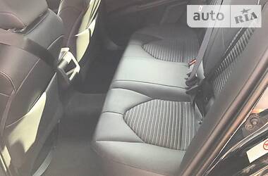 Седан Toyota Camry 2018 в 