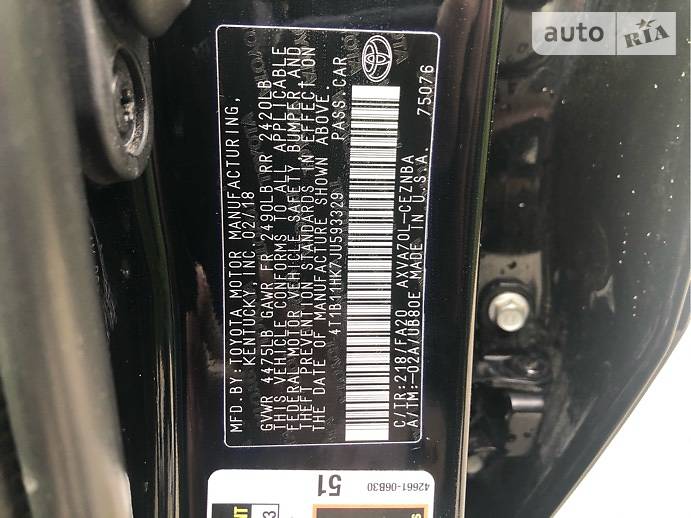 Седан Toyota Camry 2018 в Львові