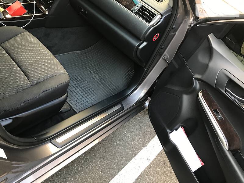 Седан Toyota Camry 2016 в Києві