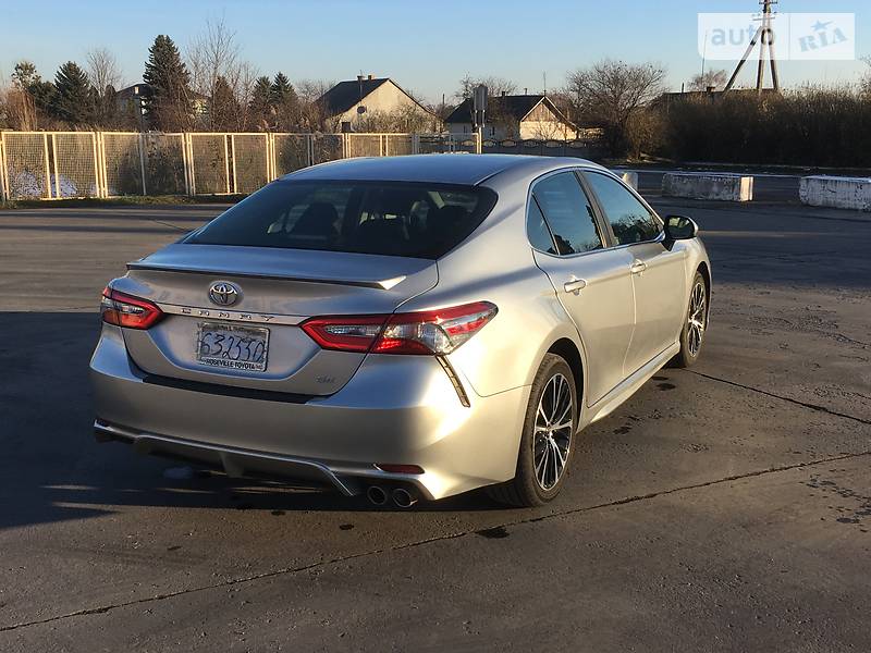 Седан Toyota Camry 2018 в Львові фото 6 Седан Toyota Camry 2018 в Львові