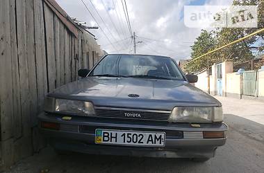 Универсал Toyota Camry 1987 в Одессе